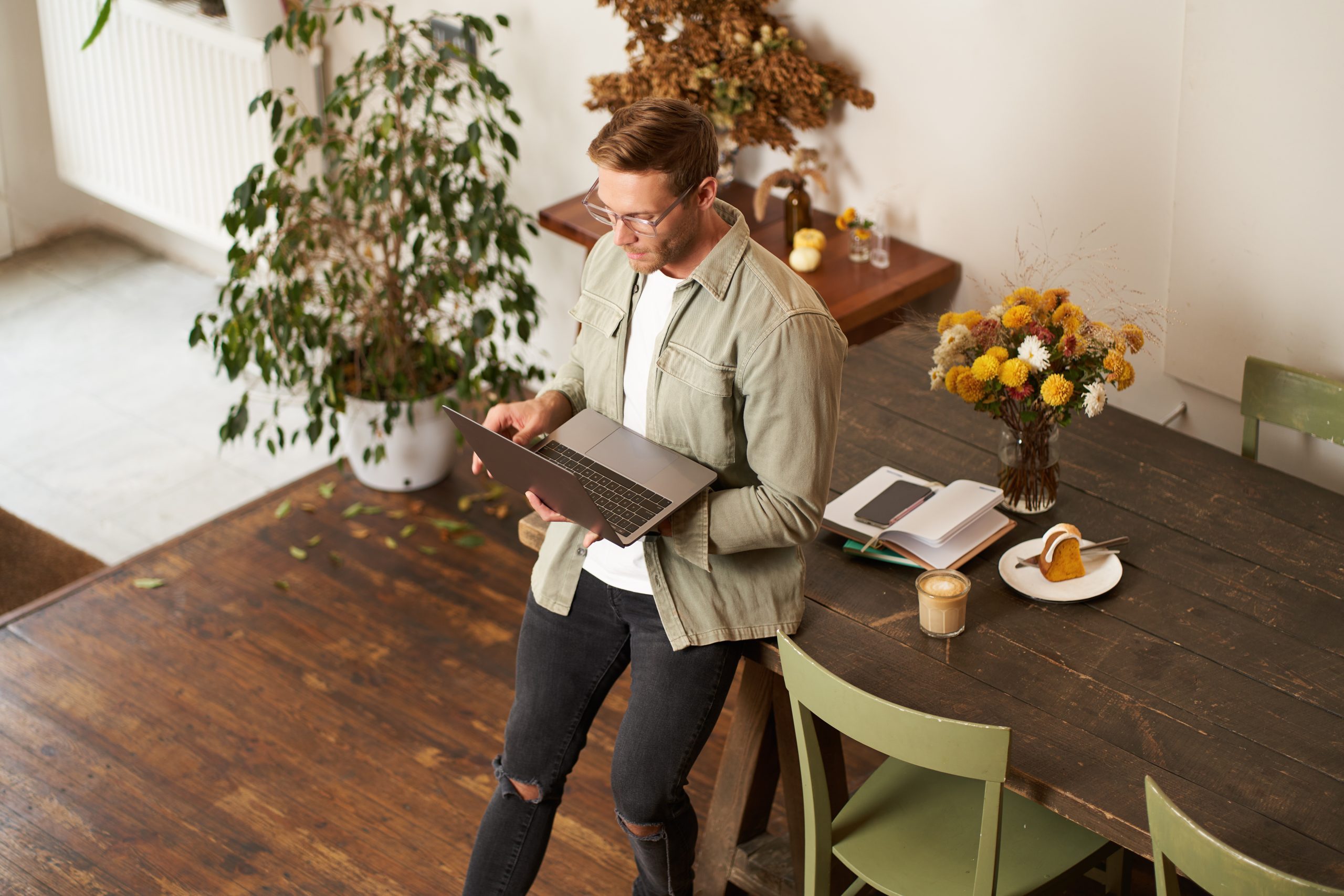 Financial Services: Striking the Right Human and Digital Balance